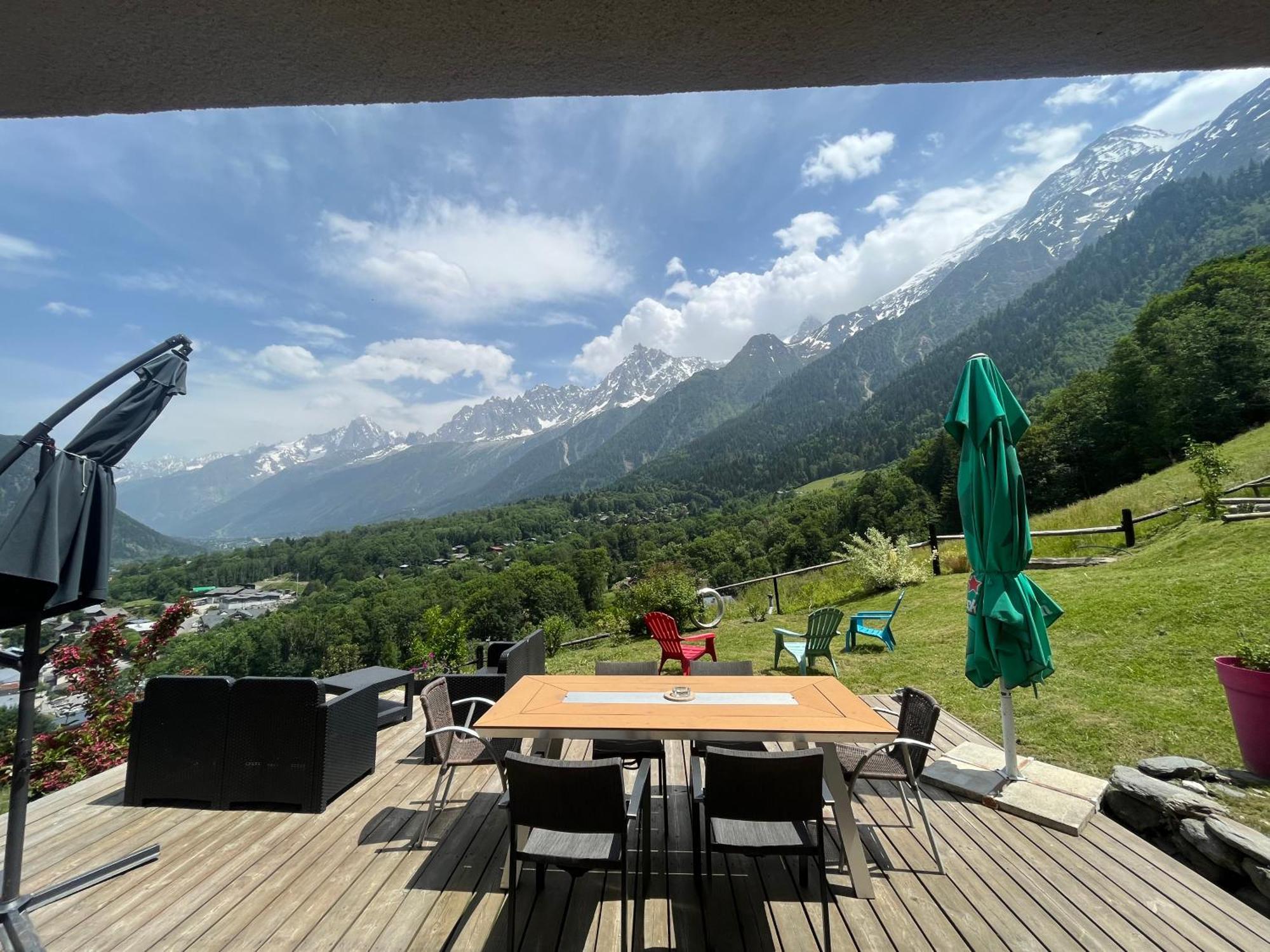 אוש Amazing View Appartement Du Chalet מראה חיצוני תמונה